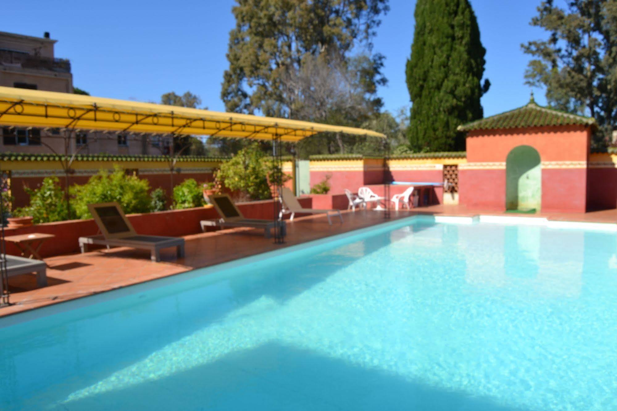 Hotel Cyrnea Calvi (Corsica) Exterior foto