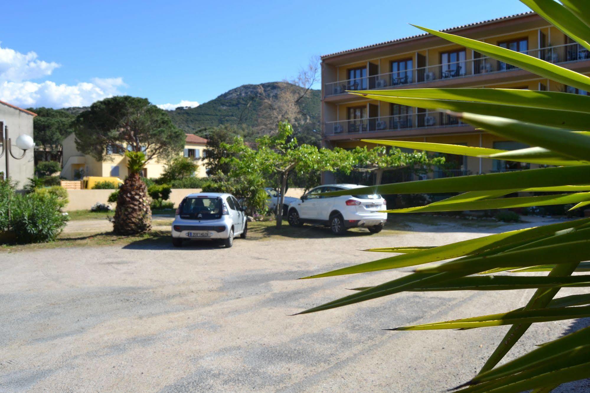Hotel Cyrnea Calvi (Corsica) Exterior foto