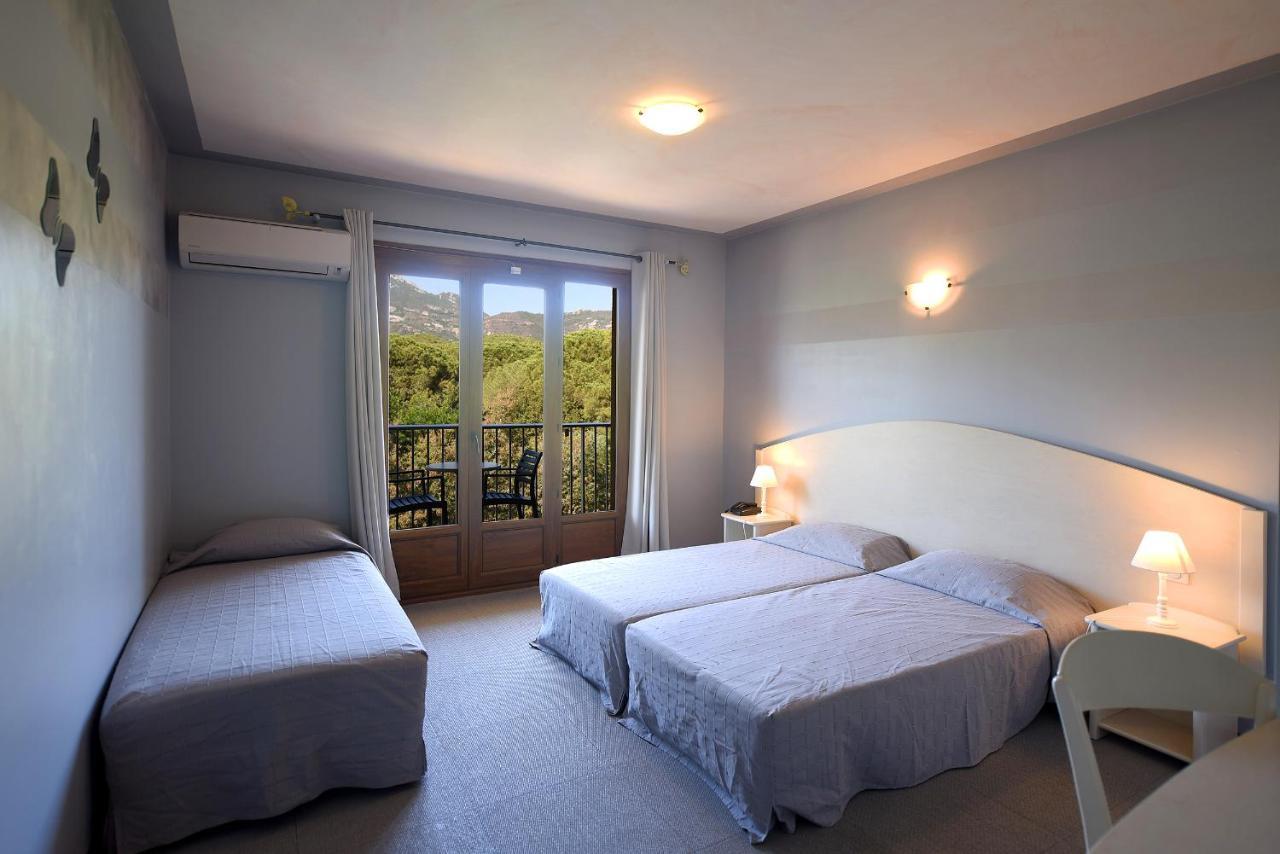 Hotel Cyrnea Calvi (Corsica) Exterior foto